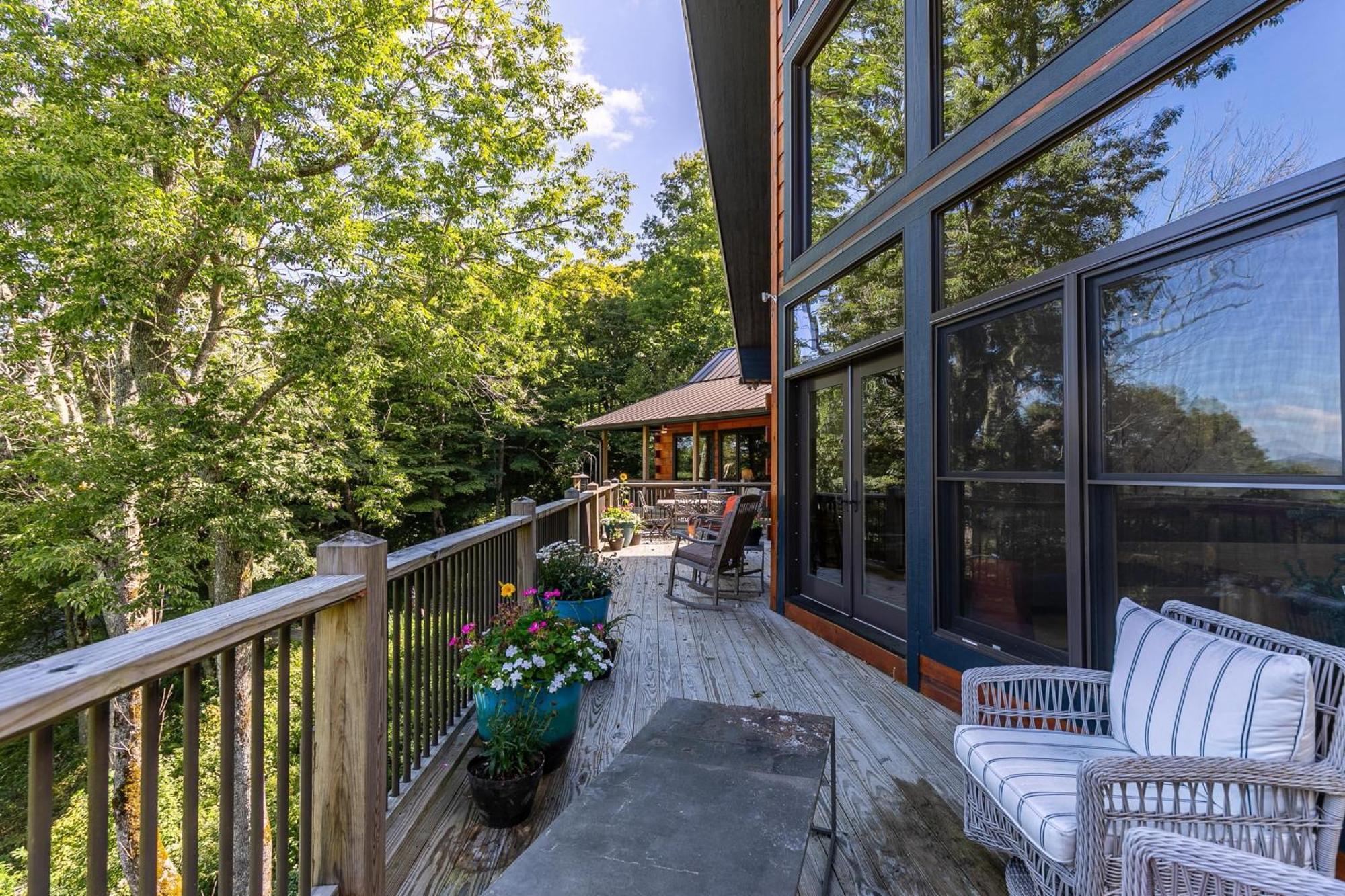 Rested Traveler Blowing Rock Exterior foto